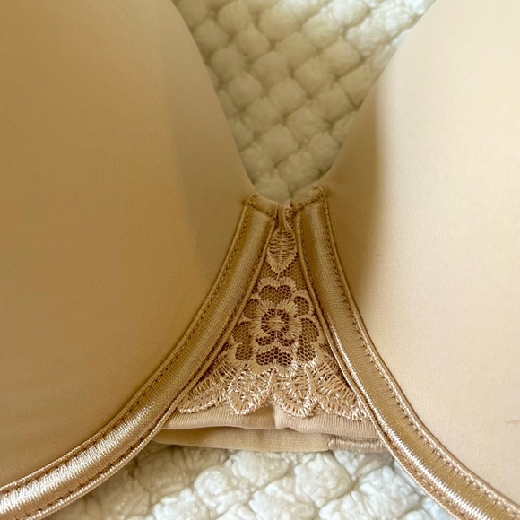 NWT Vanity Fair 38DD back smoother bra - Picture 5 of 15